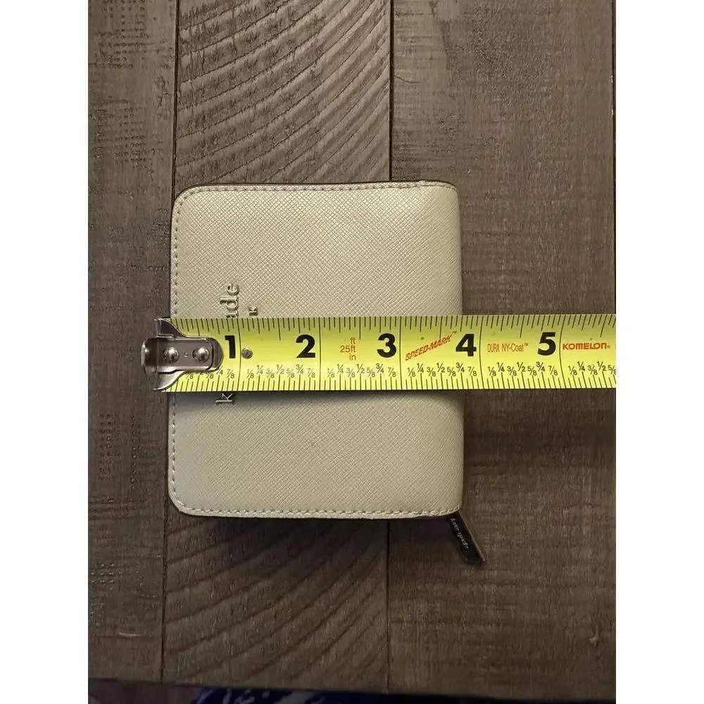 Kate Spade mint green wallet - Picture 12 of 13